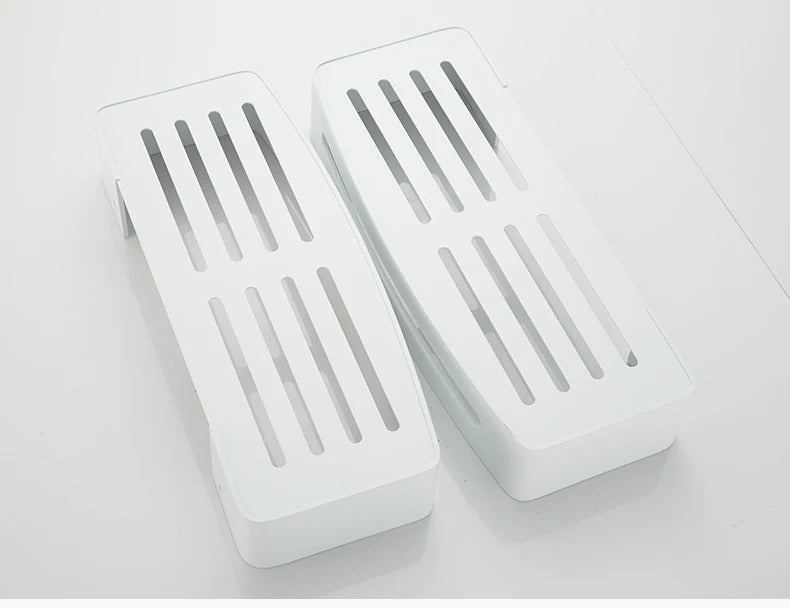 Étagère Murale Métallique De Salle De Bain D'Angle/Rectangulaire À Rebords À Fixations Invisibles